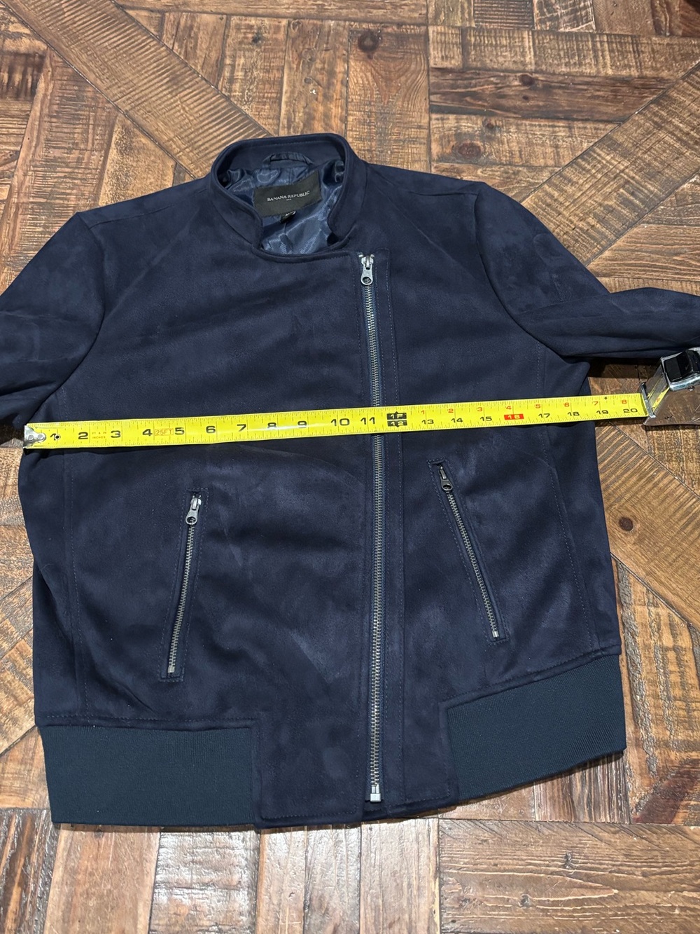Banana Republic Dark Blue Vegan Suede Jacket in size Medium. Great condition! - Picture 7 of 15